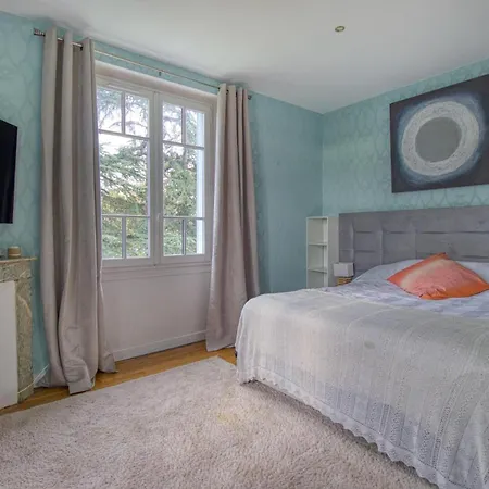 ヴィラ Saint Roch