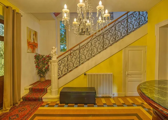 ヴィラ Saint Roch *